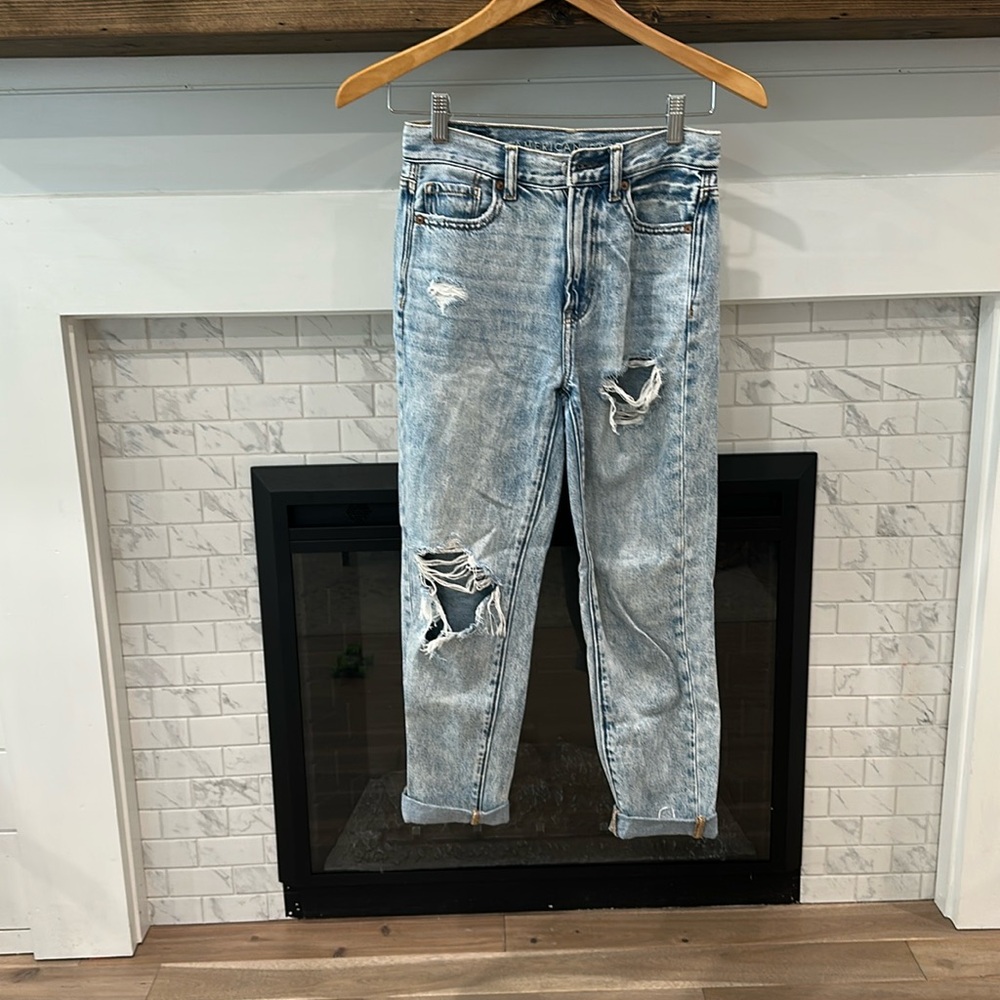 American Eagle Outfitters Light Blue Denim mom Jeans 2 for $20